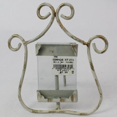 Vintage White Weathered Wire Nightstand Metal Photo Frame for 2" x 3" Photos