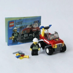 LEGO CITY Fire Car 7241 2005 Fire Truck Set Complete No Box