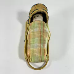 Vintage Handmade Native American Indian Papoose Baby Doll In A Cradle Board 