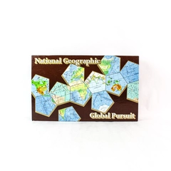 Vintage National Geographic Global Pursuit Board Game Complete 1987