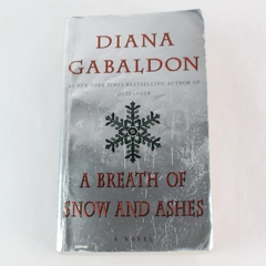 A Breath Of Snow And Ashes by Diana Gabaldon Outlander Series 2008 Dell PB