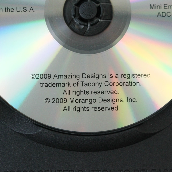 Amazing Designs Mini Emblems ADC-108 CD Rom - 50 Classic Designs