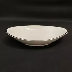 Royal Song China Simplicity 5518 Oval Vegetable Bowl 11 x 7.75 Inch