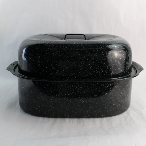 Vintage Splatterware Roasting Pan with Metal Handles and Lid