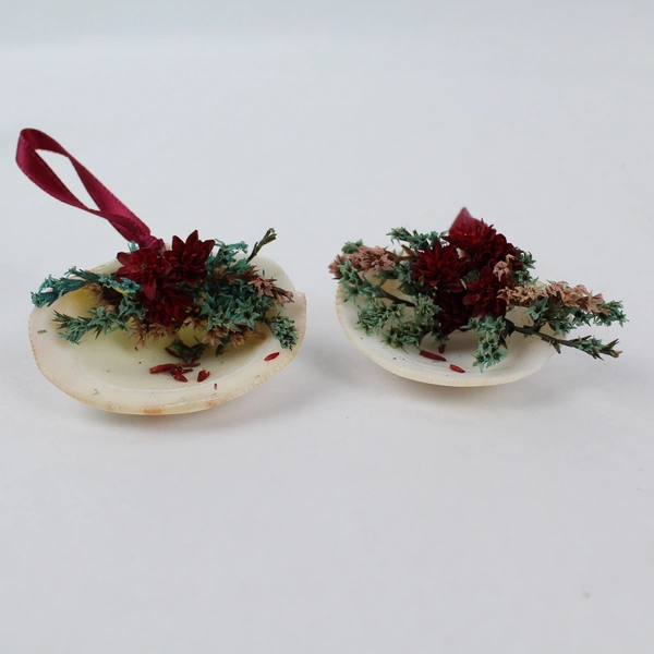 Set of 6 Handmade Beach Shell Christmas Tree Ornaments
