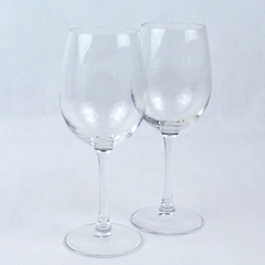 Set of 2 Walnut City Wine Works McMinnville Oregon Wine Glasses