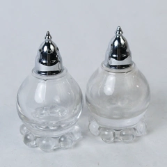 Vintage Imperial Glass Clear Candlewick Beaded Salt And Pepper Shaker Set