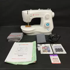 Singer Fashion Mate 3342 Sewing Machine 110 Stitch Applications