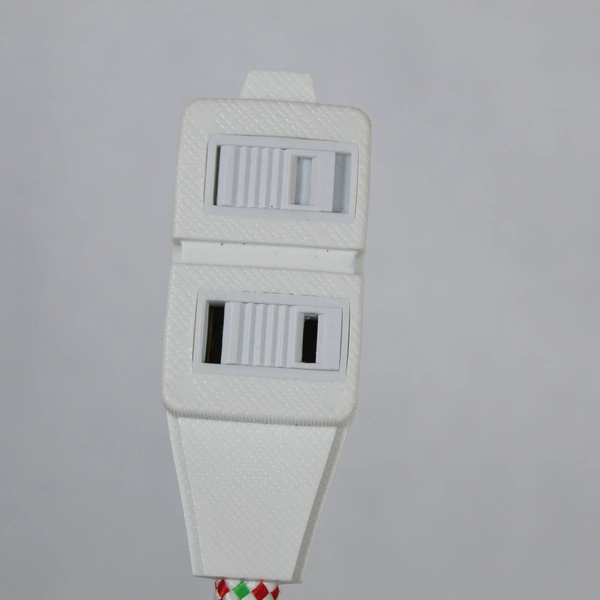 Household Extension Cord E70726 CT100PS 3 Outlet 2 Prong Indoor Use Only