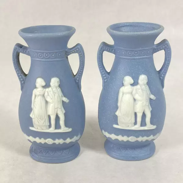 5 Blue Double Handle Bud Vases With White Figures Made In Occupied Japan 4 Inch