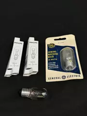 Lot of 4 GE 15T7N & Phillips T6 15 Watt Sewing Machine Bulbs Good Condition