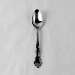 Oneida Dinner Spoon Flatware Stainless Steel With Art Deco Floral Patterns