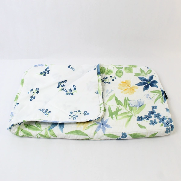 Cynthia Rowley White w/ Blue Floral Detail Sham Quilted Pillowcase Standard Size