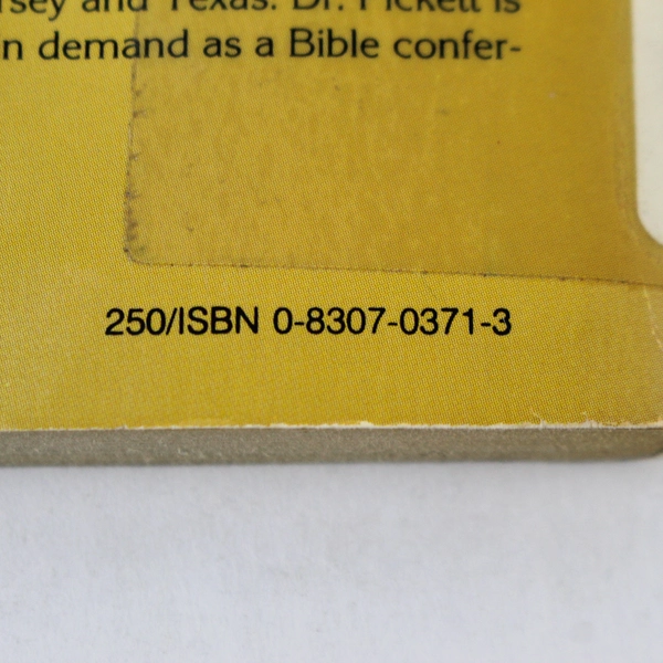 Keep on Keeping On A Bible Commentary by Harold L. Fickett Jr. 1981 Paperback