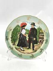 Bareuther Waldsassen Porcelain Plate Grub Aus Dem Schwartzwald 7.75"