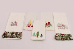 Lot of 5 Vintage Christmas Embroidered Kitchen Hand Towels Pre-owned