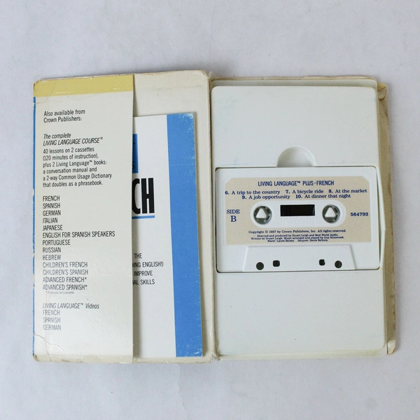Living Language Plus French Course Cassette and Booklet 1987 Crown Publishers