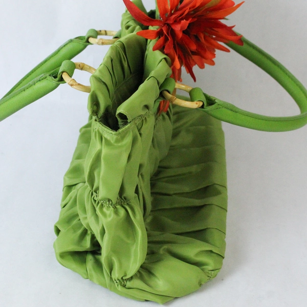 Matrix Handbag Double Handles Green Removable Artificial Flowers Accent
