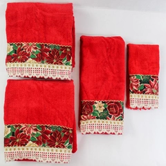 Lot of 4 Made in America Christmas Towels 2 Bath 1 Hand 1 Fingertip Red