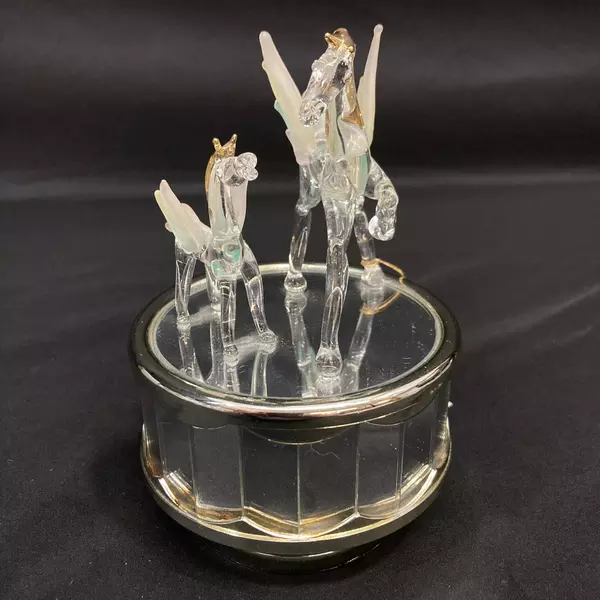 Mayflower Glass Hand Sculpted Mirrored Pegasus Music Box 22K Trim Carousel Waltz