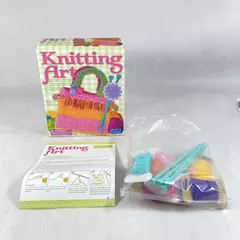 Knitting Art Craft Kit for Kids Beginners Mini Handbag Mini Music Player Cover