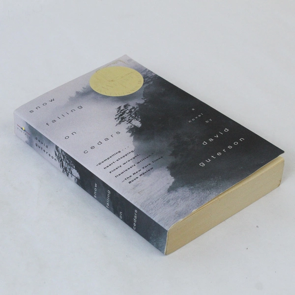 Snow Falling on Cedars by David Guterson 1995 Paperback