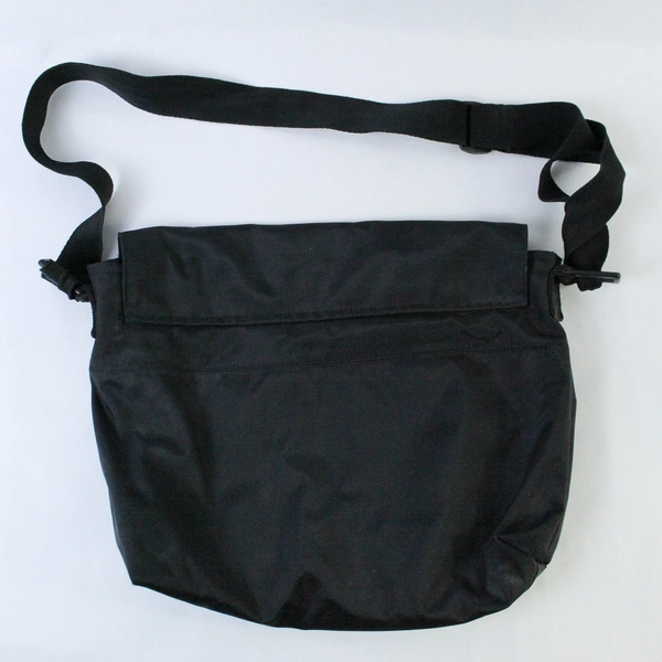 Candie's Tote Bag Canvas Black Handle Snap Closure Adjustable Shoulder Straps
