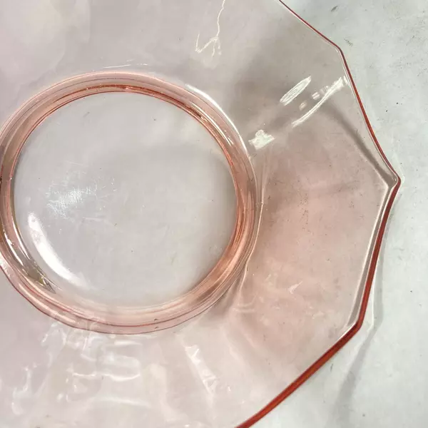Vintage Imperial Glass Molly Pink Handled Bowl