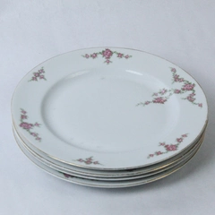 Lot of 4 Heinrich H & Co Selb Bavaria Rosalinda Dinner Plates 9.75 Inch