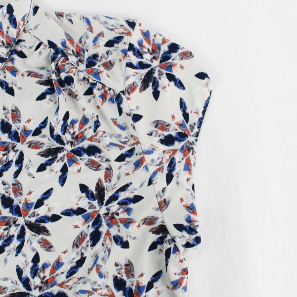 Alfani Blue and Red Printed Half Button Shirt Women's Size Medium