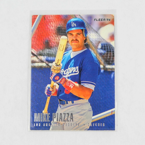 Lot of 2 1996 Fleer Baseball Cards Mike Piazza Karim Garcia Dodgers