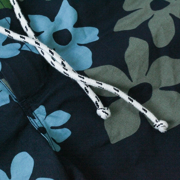 The Tourist By Burkman Bros Shorts Men's Sz M Navy Blue Green Floral Drawstring