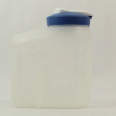 Rubbermaid Servin' Saver 1.75 QT Pitcher Jug Blue Snap Flip Top Lid 0458