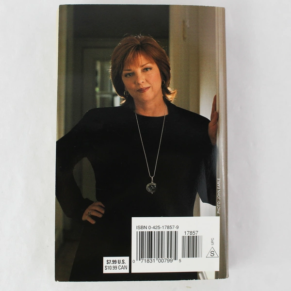 Betrayal in Death by Nora Roberts Writing As J. D. Robb 2001 In Death Series