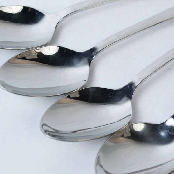 Lot of 5 Oneida Stainless Golden Stanza Teaspoons Glossy Flatware Gold Accent