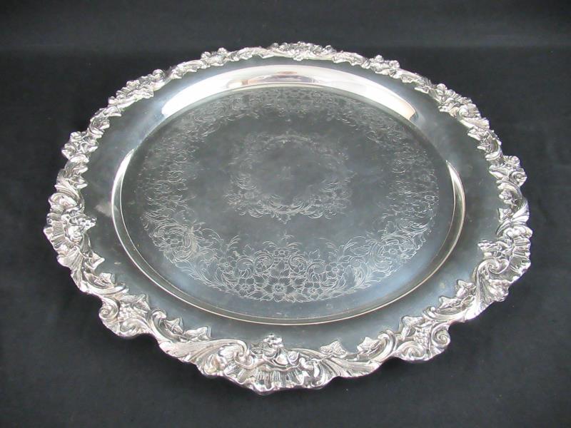 Vintage 1985 Webster Wilcox Silver Plate Platter #3472 Monogrammed W