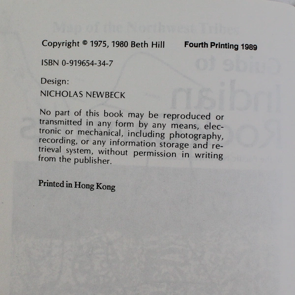 Guide to Indian Rock Carvings of the Pacific Northwest Coast by Beth Hill 1989