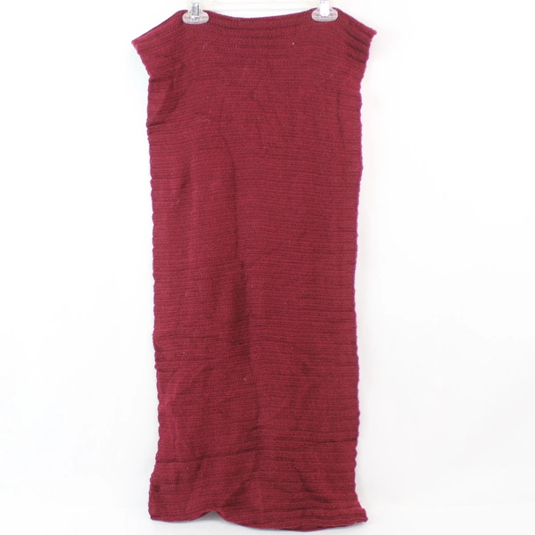 Maurices Infinity Knit Scarf Wrap Shawl 100% Acrylic Burgundy One Size Washable 