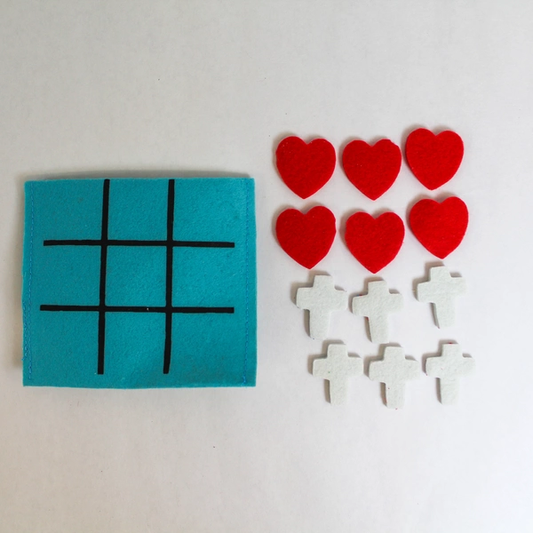 Lot of 6 Oriental Trading Company Jesus Loves Me So Tic Tac Toe Set Felt Game