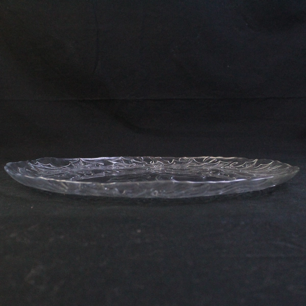 Arcoroc Happy Holidays Wreath Serving Platter Christmas Clear Etched Glass Decor