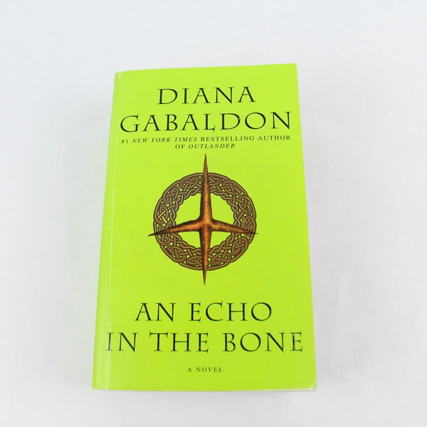 An Echo In The Bone by Diana Gabaldon Outlander Series 2011 Dell Paperback