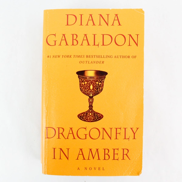 Dragonfly in Amber by Diana Gabaldon Outlander Series 2002 Dell Paperback