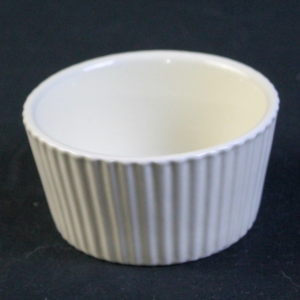 Lot of 3 Unbranded Ramekins Souffle Dishes Ceramic 2in Tall 3in Diameter Cream
