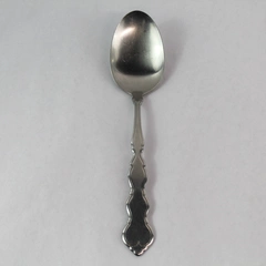 Oneida HH Distinction Deluxe Serving Spoon Stainless Valerie Pattern 8.5"
