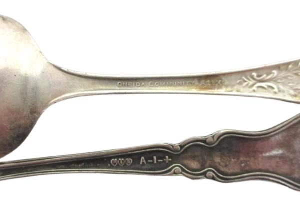 Lot 8 Souvenir Silver Plate Spoons Ohio Iowa Texas Indiana Minnesota Wisconsin