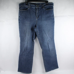 Christopher & Banks Women's Petite Classic Fit Straight Blue Jeans Size 14P 