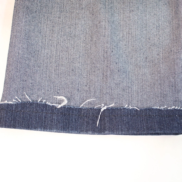 Zena Jeans Blue Women's Size 10 Straight Leg 5 Pocket Design Stitching Accent