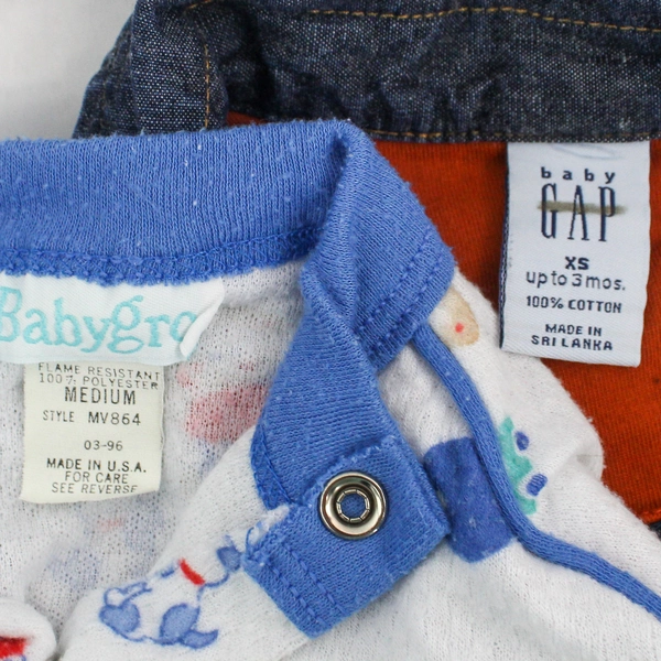 Lot of 2 Infants Size 0-3 Months Garments One Piece Baby Gap Baby Gro