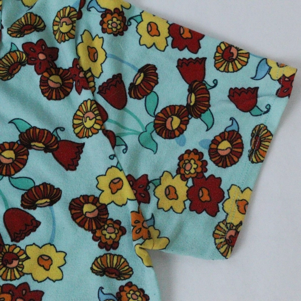 LulaRoe Women's Shirt Size Small Blue Red Yellow Floral Short Sleeves