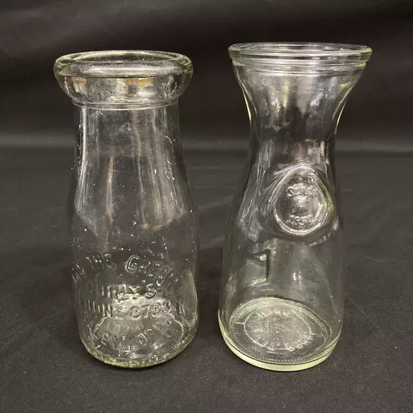 Lot of 2 Half Pint Clear Glass Milk Bottles Curly's Paul Mason Decor Crafts